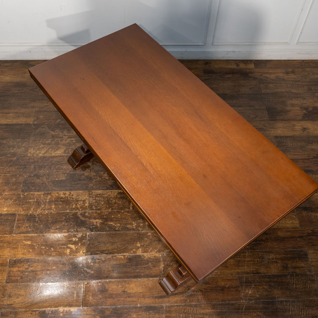 丁寧に削り出されたターニングレッグが上品 ラージサイズ ドローリーフ 伸長式ダイニングテーブル /26B