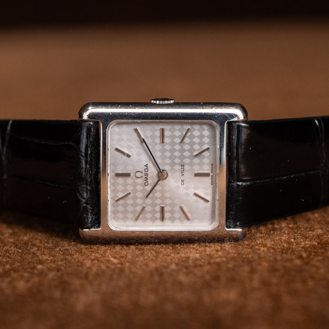 レディース メンズ【OMEGA オメガ】無駄を削ぎ落とした端正なフォルム デ・ヴィル 1970年代