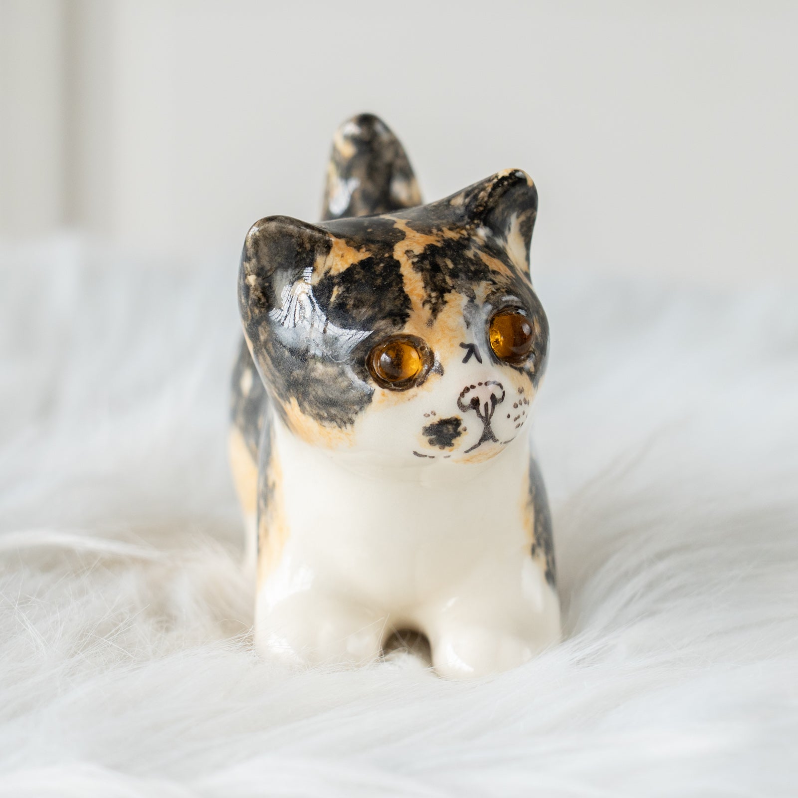 Winstanley Cat ウィンスタンレイ キャット】クリームパンの様な手が