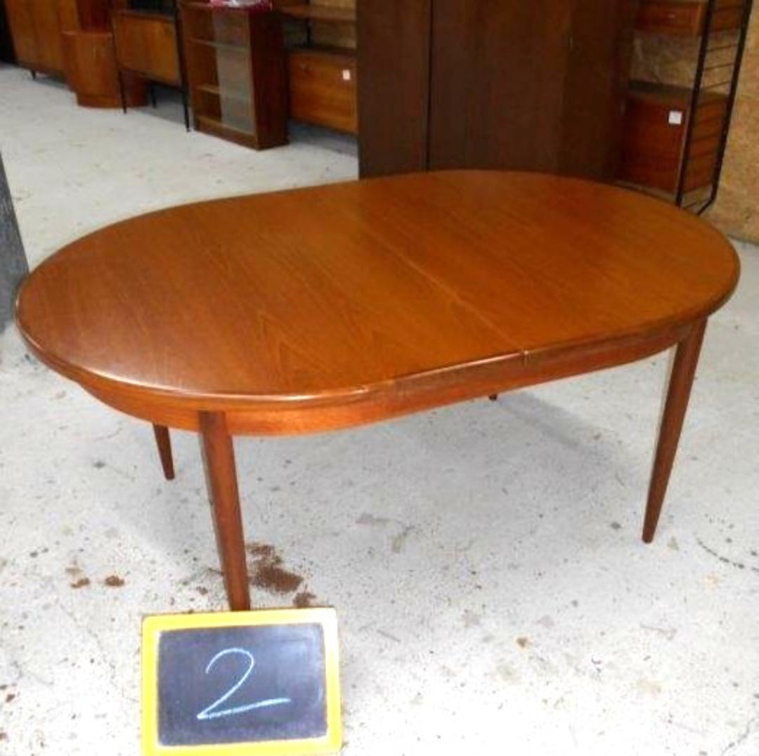 G-Plan Oval Ext.table