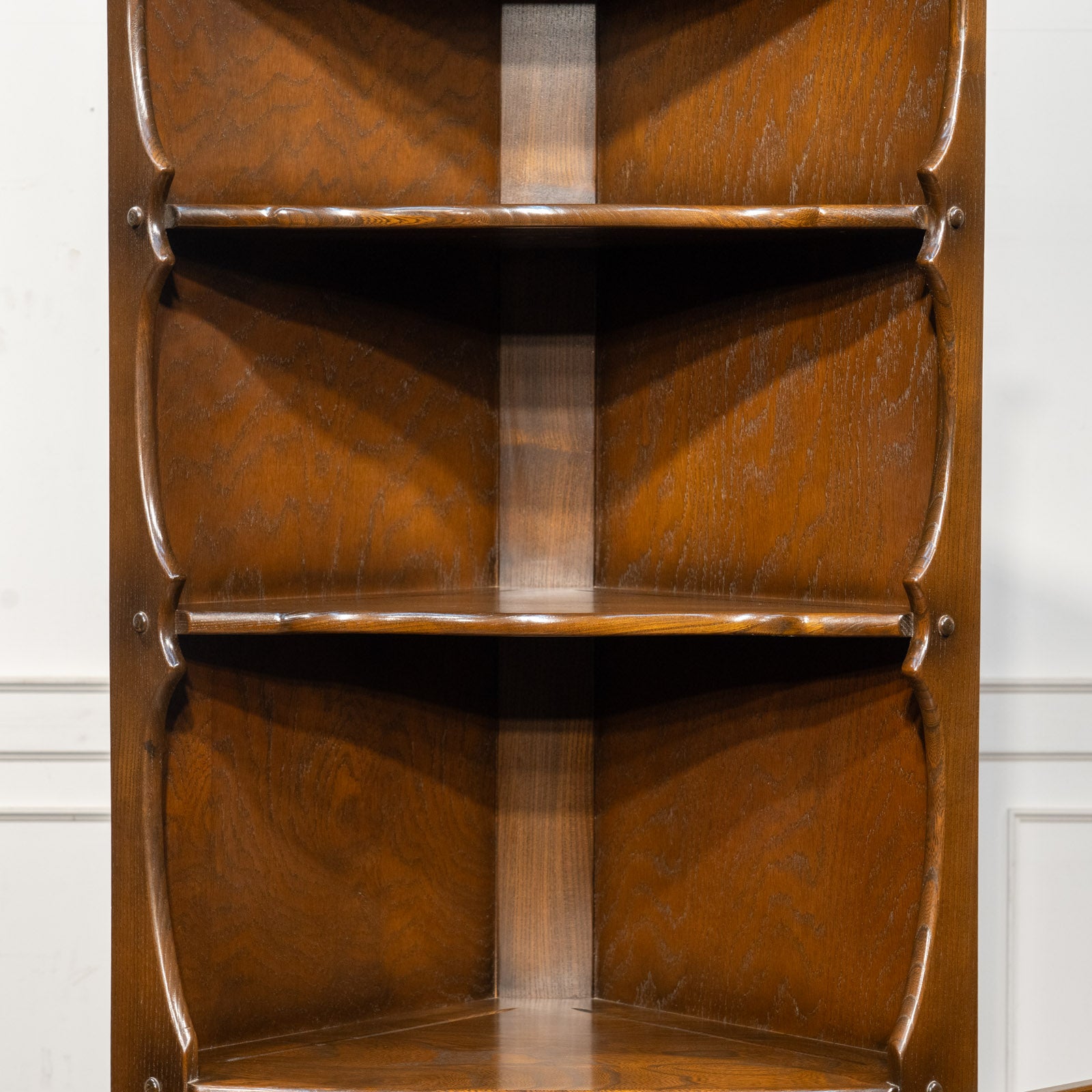 英国【ERCOL アーコール】エルム コーナーキャビネット No.474 Old