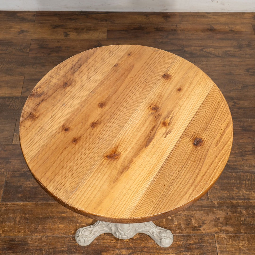 存在感のあるアイアンレッグにフレンチテイストなペイントが可愛らしい パブテーブル /19G-4