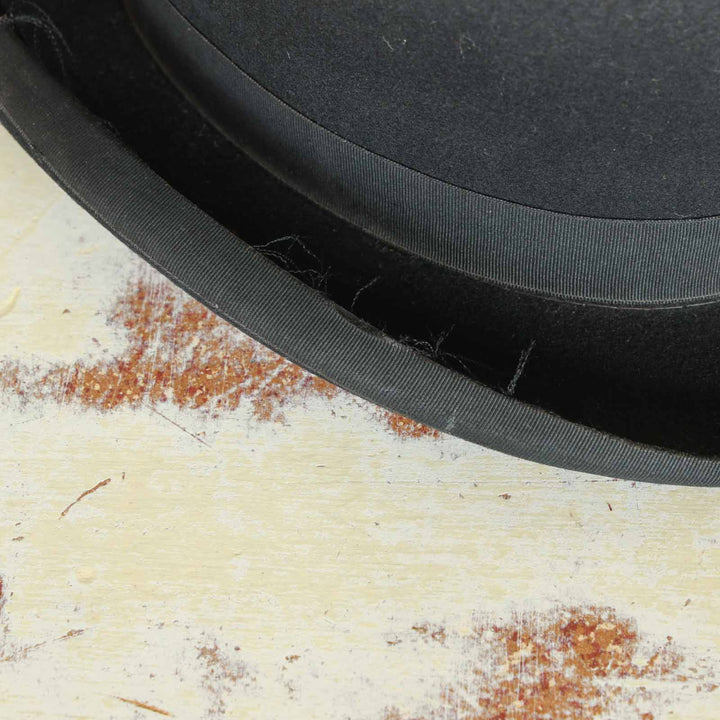 トップの丸い形が特徴的 気品ある佇まいのボーラーハット[m]