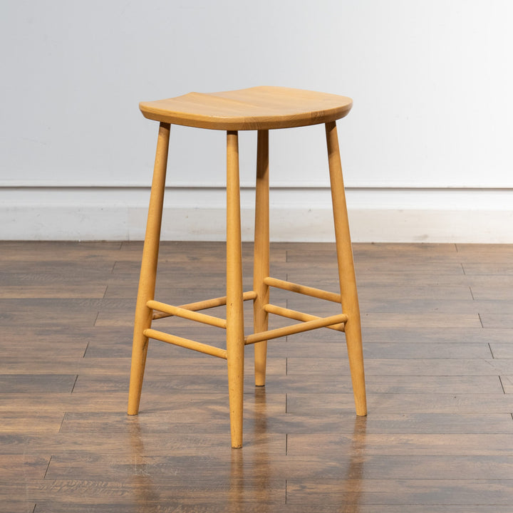 英国【ERCOL アーコール】ナチュラルでシンプルなデザインがお部屋に馴染む ハイスツール /20L-3[m]