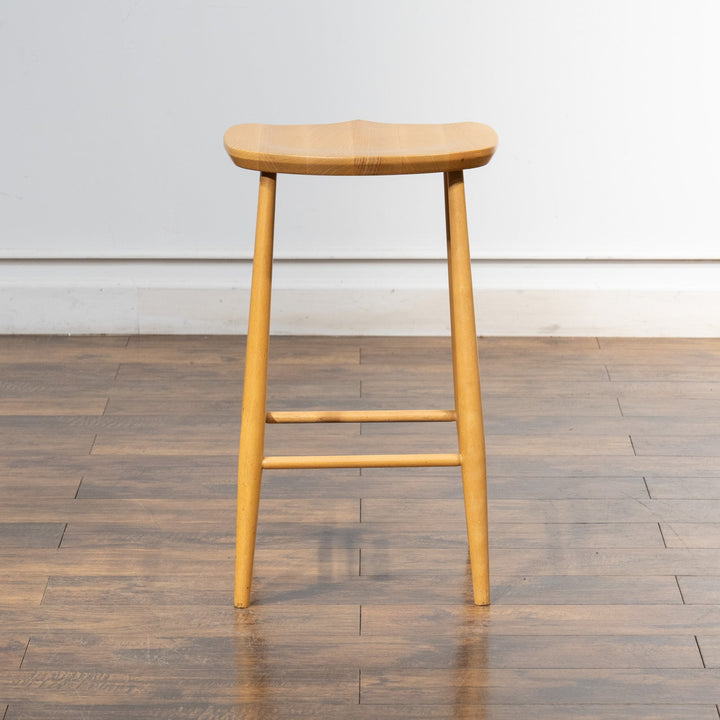 英国【ERCOL アーコール】ナチュラルでシンプルなデザインがお部屋に馴染む ハイスツール /20L-3[m]