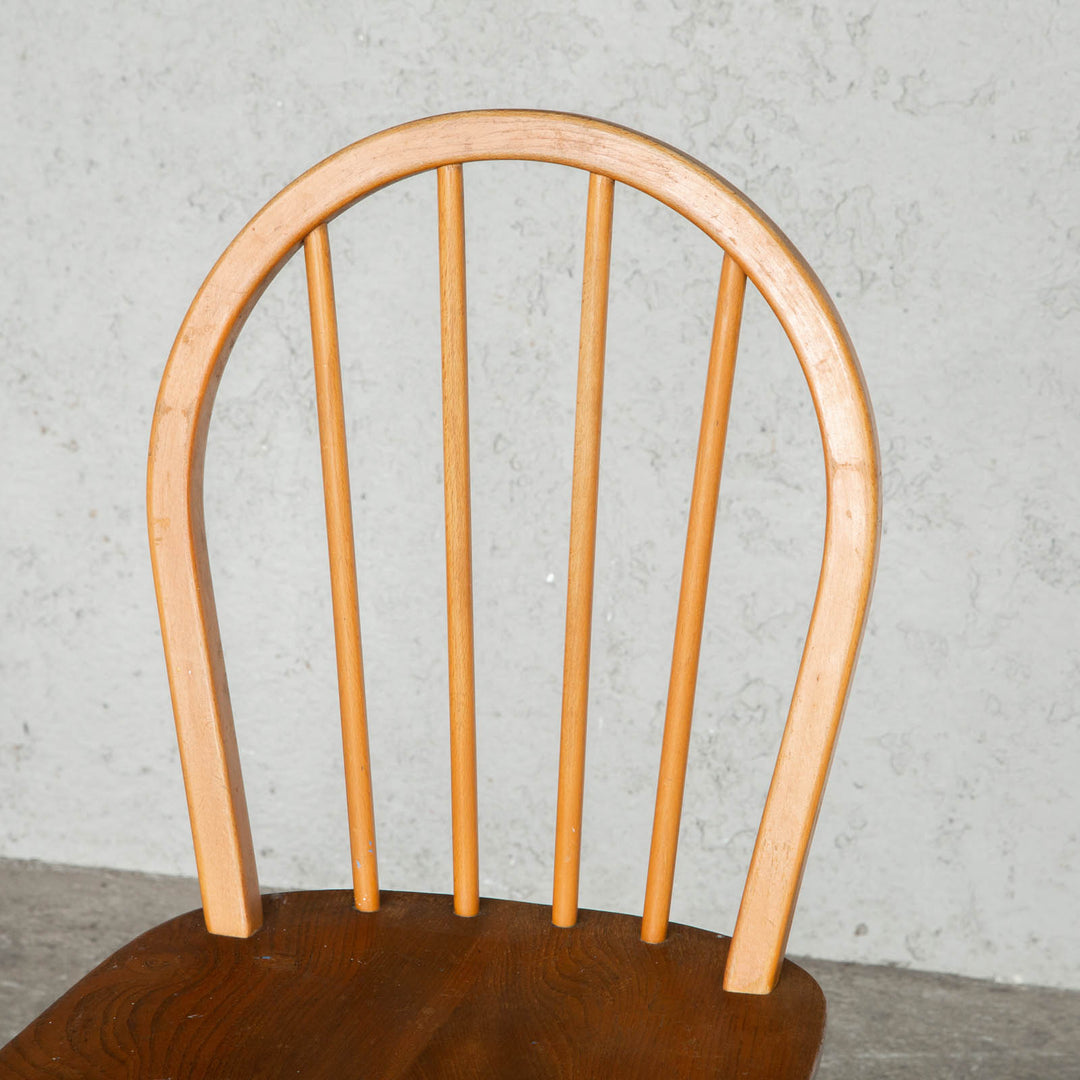 英国【ERCOL アーコール】エルム 4本スポーク フープバックチェア No.400 Windsor ウインザー /20L-4[m]