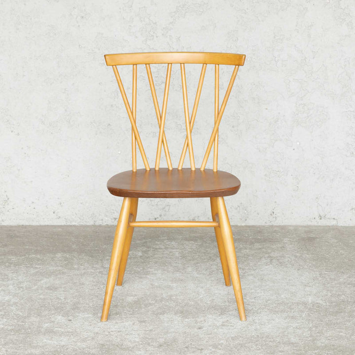 英国【ERCOL アーコール】交差したスポークが特徴的 ラティスチェア Windsor ウインザー /22E-5[m]