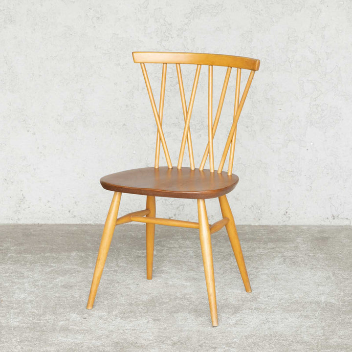 英国【ERCOL アーコール】交差したスポークが特徴的 ラティスチェア Windsor ウインザー /22E-5[m]