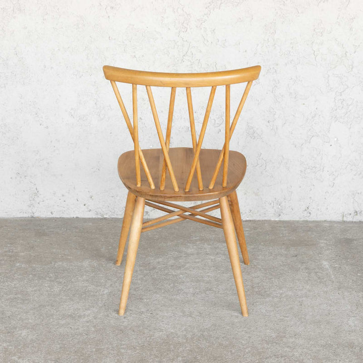 英国【ERCOL アーコール】交差したスポークが特徴的 ラティスチェア Windsor ウインザー /22E-7[m]