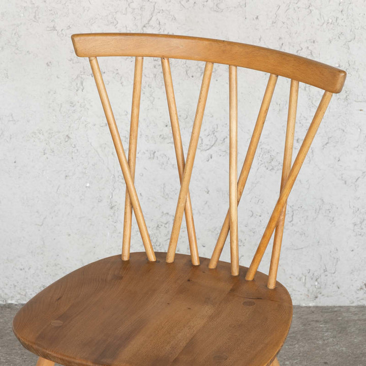 英国【ERCOL アーコール】交差したスポークが特徴的 ラティスチェア Windsor ウインザー /22E-7[m]