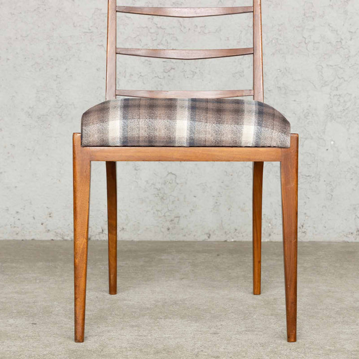 英国【A.H.MCINTOSH マッキントッシュ】直線のすっきりとしたデザイン ラダーバック ダイニングチェア /22I-2[m]