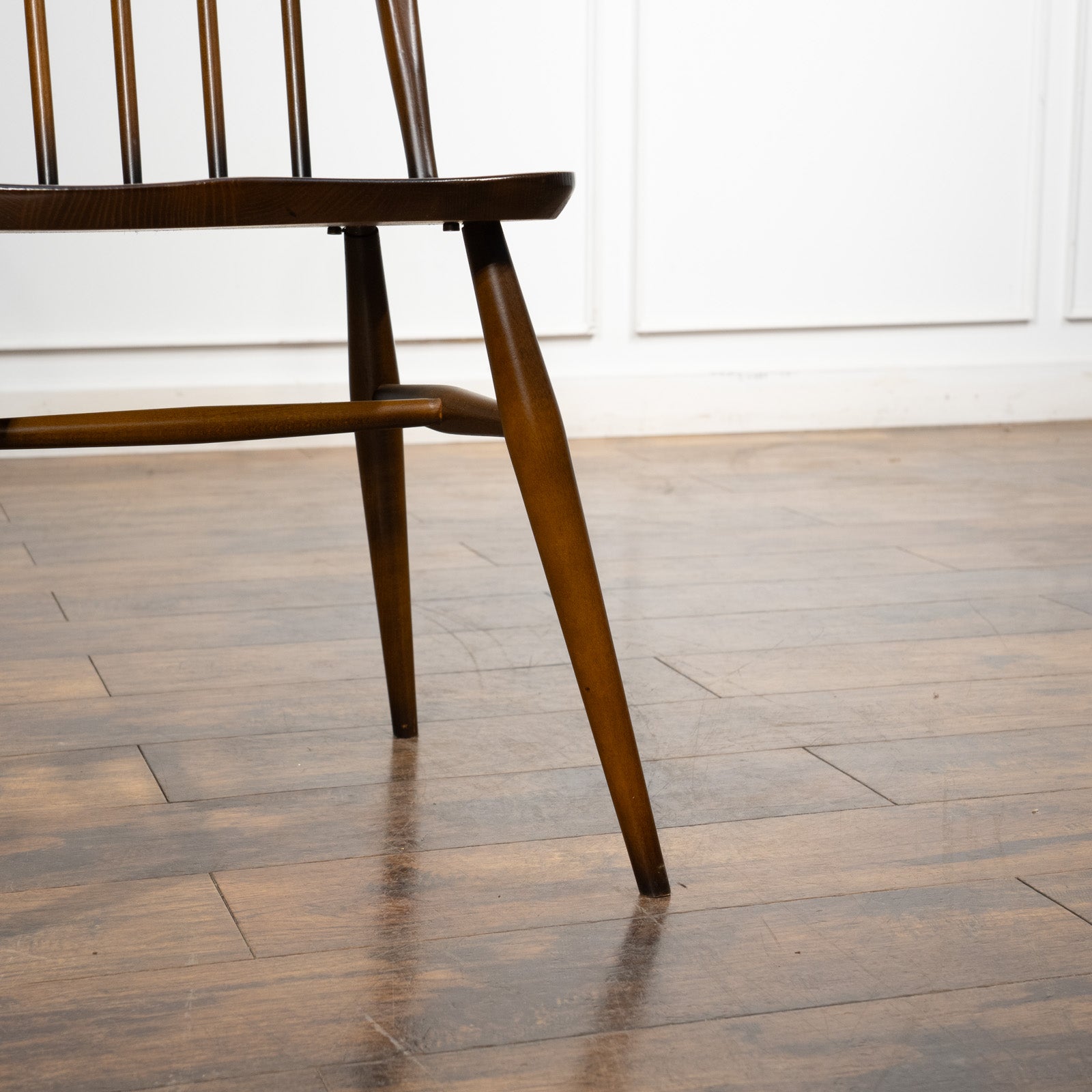 英国【ERCOL アーコール】曲木のボウバック 5本スポーク クエーカー