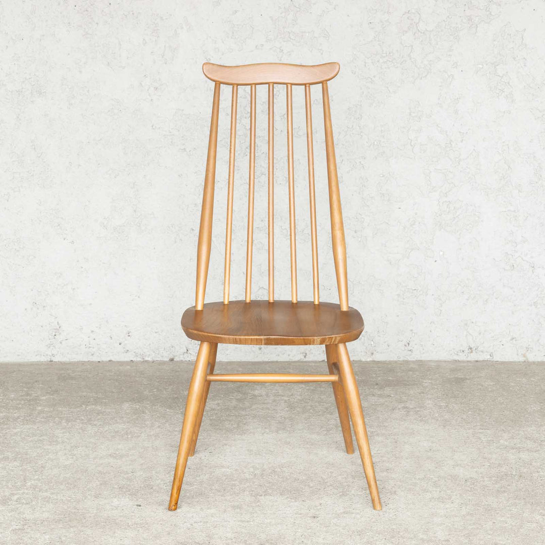 英国【ERCOL アーコール】洗練された佇まい ゴールドスミスチェア No.369 Windsor ウインザー /22I-2[m]