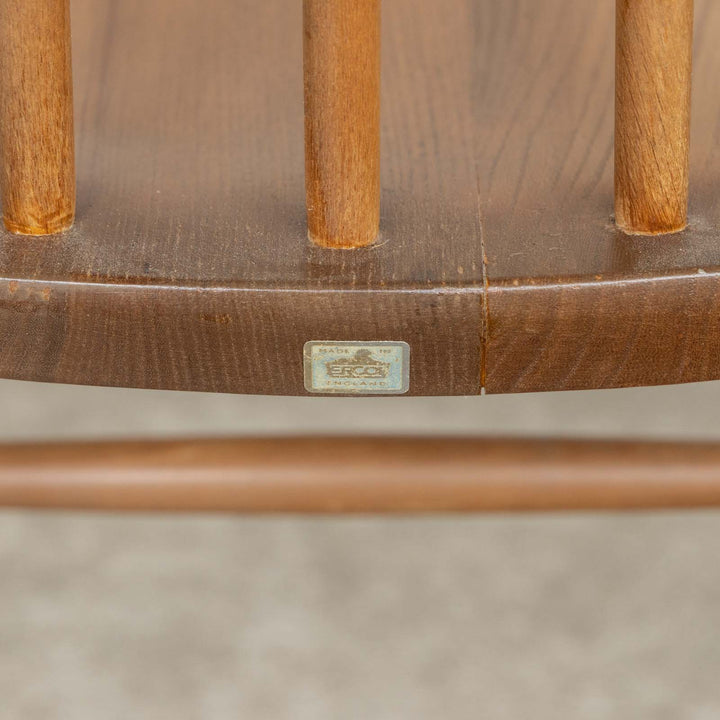 英国【ERCOL アーコール】洗練された佇まい ゴールドスミスチェア No.369 Windsor ウインザー /22I-2[m]