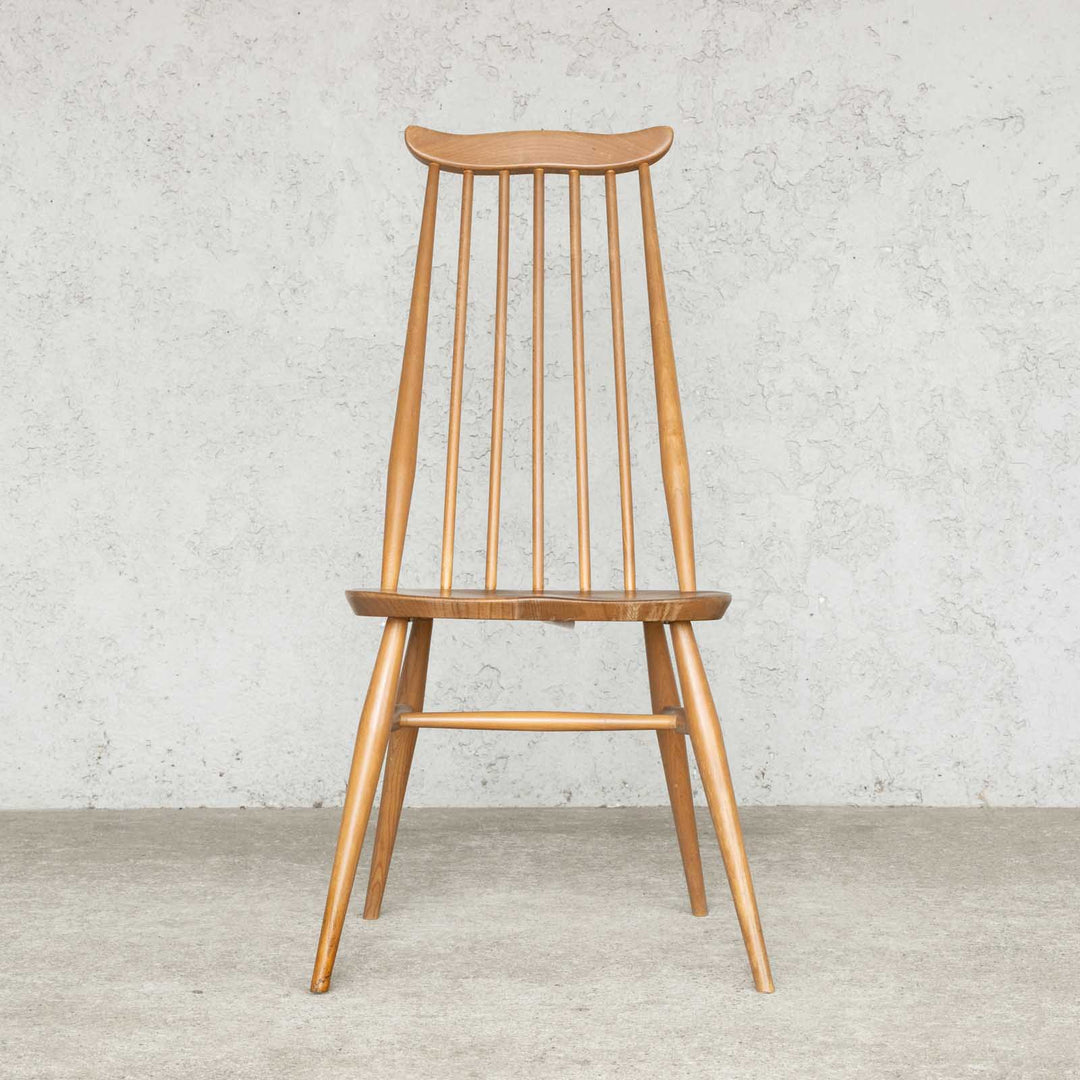 英国【ERCOL アーコール】洗練された佇まい ゴールドスミスチェア No.369 Windsor ウインザー /22I-2[m]