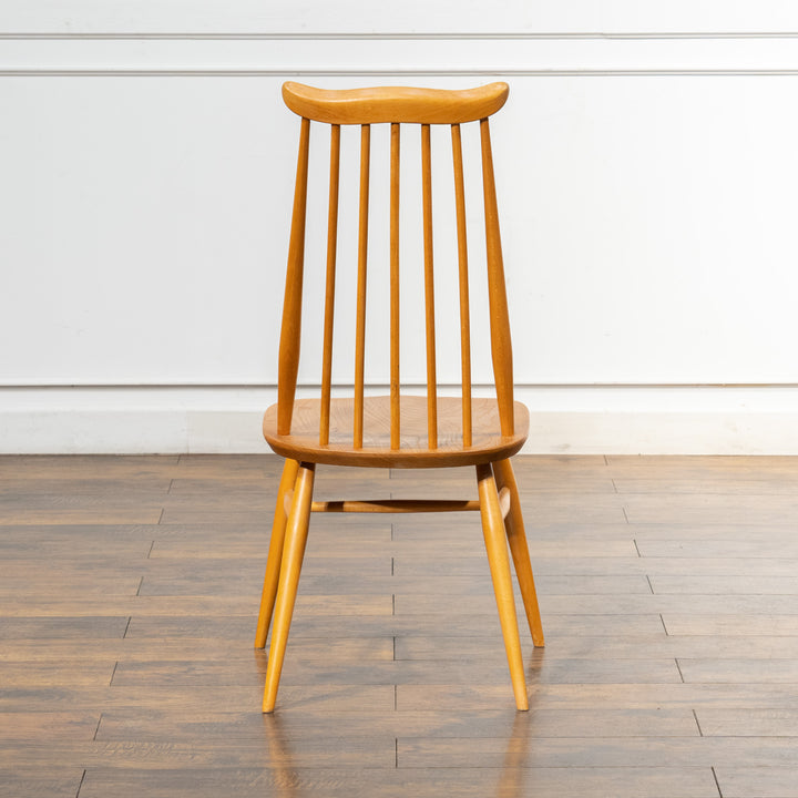 英国【ERCOL アーコール】洗練された佇まい ゴールドスミスチェア No.369 Windsor ウインザー /22I-10[m]