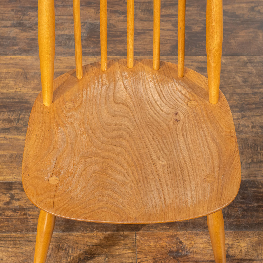 英国【ERCOL アーコール】洗練された佇まい ゴールドスミスチェア No.369 Windsor ウインザー /22I-10[m]