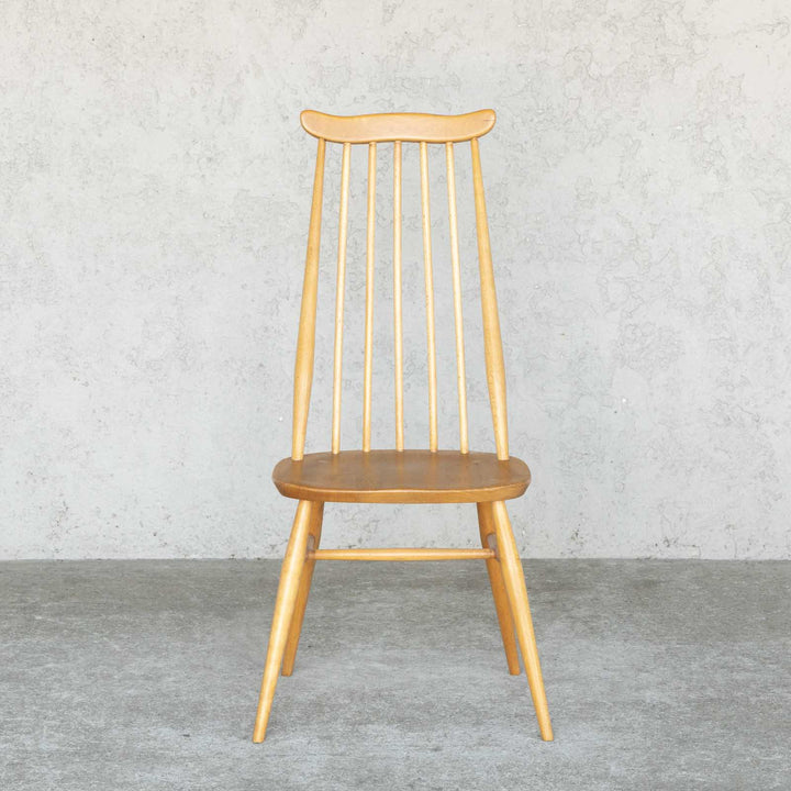 英国【ERCOL アーコール】洗練された佇まい ゴールドスミスチェア No.369 Windsor ウインザー /22I-19[m]