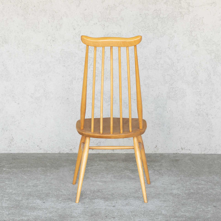英国【ERCOL アーコール】洗練された佇まい ゴールドスミスチェア No.369 Windsor ウインザー /22I-19[m]