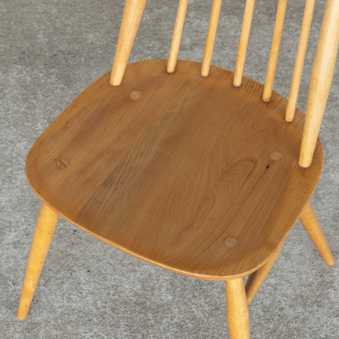 英国【ERCOL アーコール】洗練された佇まい ゴールドスミスチェア No.369 Windsor ウインザー /22I-19[m]