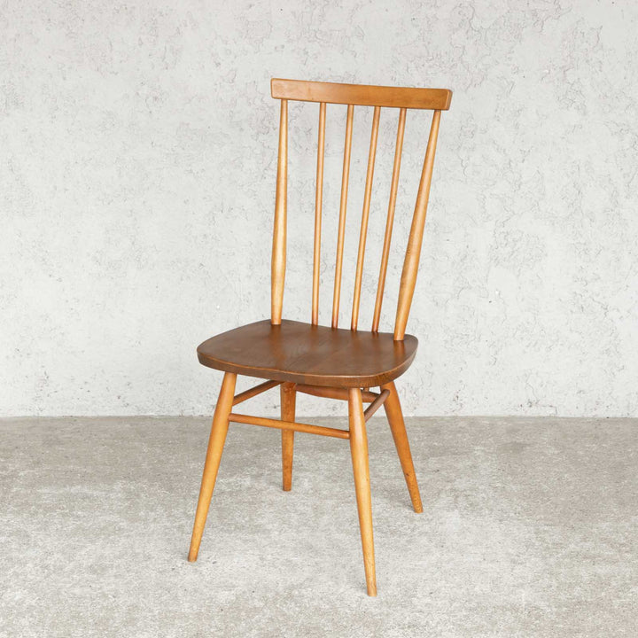 英国【ERCOL アーコール】シンプルで直線的なデザイン ハイバック スティックバックチェア No.608 Windsor ウインザー /22I-3[m]