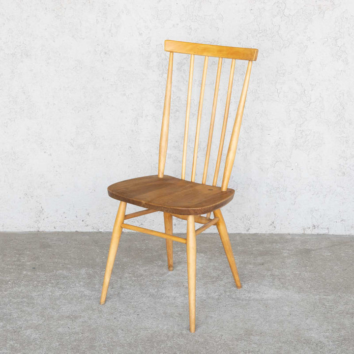 英国【ERCOL アーコール】シンプルで直線的なデザイン ハイバック スティックバックチェア No.608 Windsor ウインザー /22I-4[m]