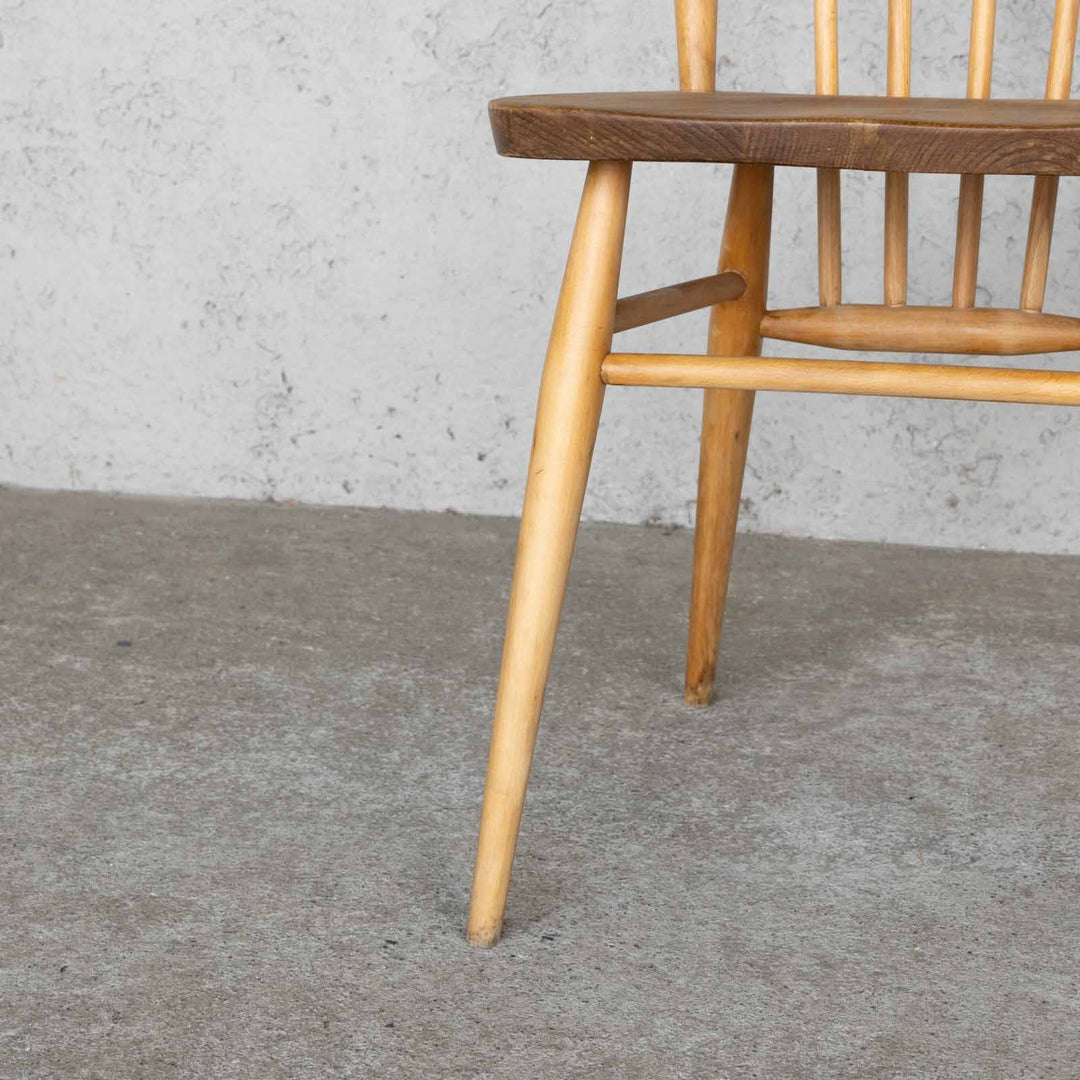 英国【ERCOL アーコール】シンプルで直線的なデザイン ハイバック スティックバックチェア No.608 Windsor ウインザー /22I-4[m]