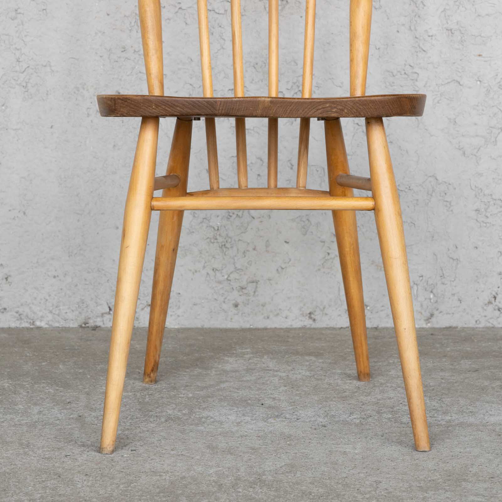 英国【ERCOL アーコール】シンプルで直線的なデザイン ハイバック