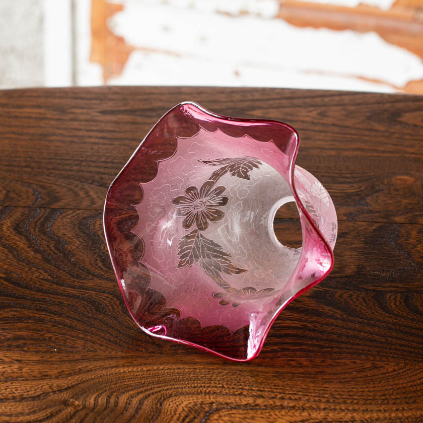 独特の花柄 クランベリー色のガラスシェード(シェード単品)[m]