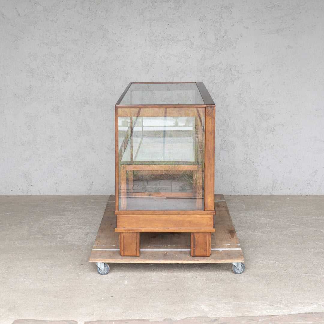 味わい深い古木の質感が魅力的 ガラス ディスプレイショーケース /08I