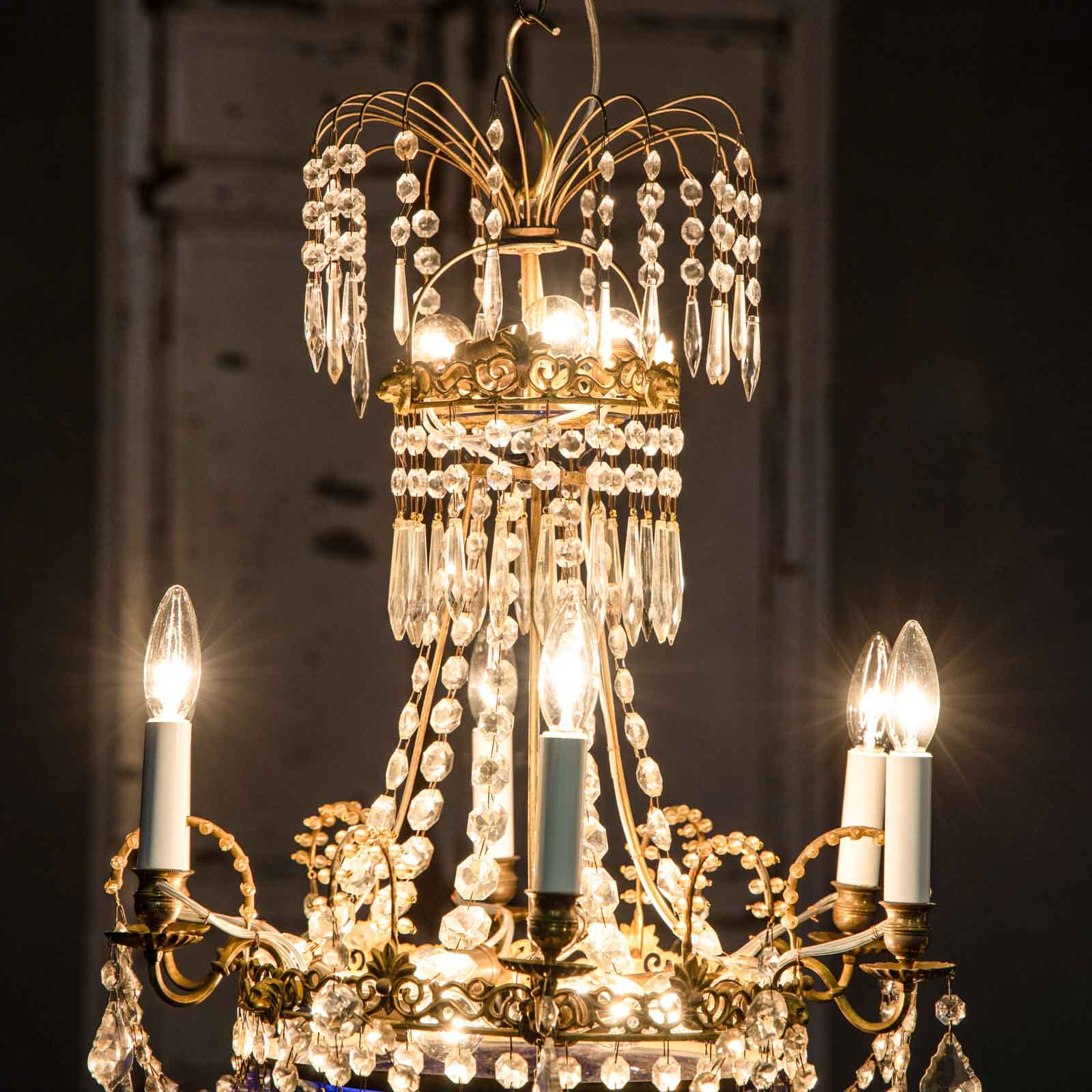 オリジナルのクリアガラスとコバルトブルーのボベッシュが美しい