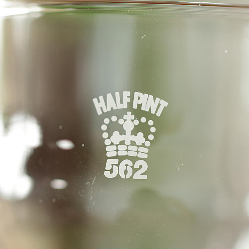 伝統的な王冠マーク刻印の英国ハーフパイントグラス /284ml[m]
