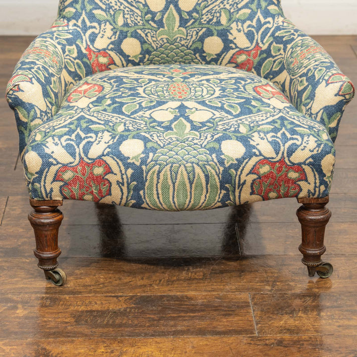 ウィリアムモリス生地を使ったゆったりとした座り心地 ナーシングチェア [グラナダDMCOGR201]