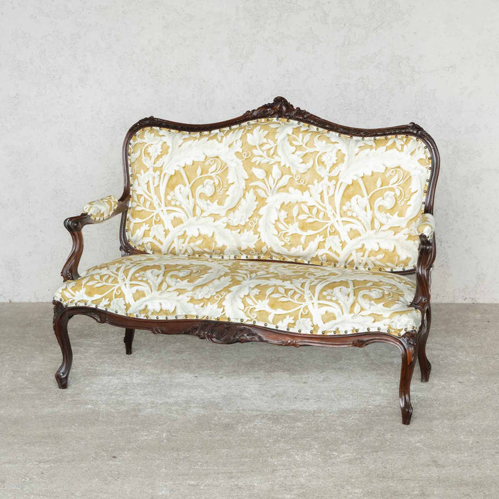 優雅なロカイユ装飾が上品 セティ［Sanderson /A CELEBRATION OF THE NATIONAL TRUST FABRICS］/15I [m]