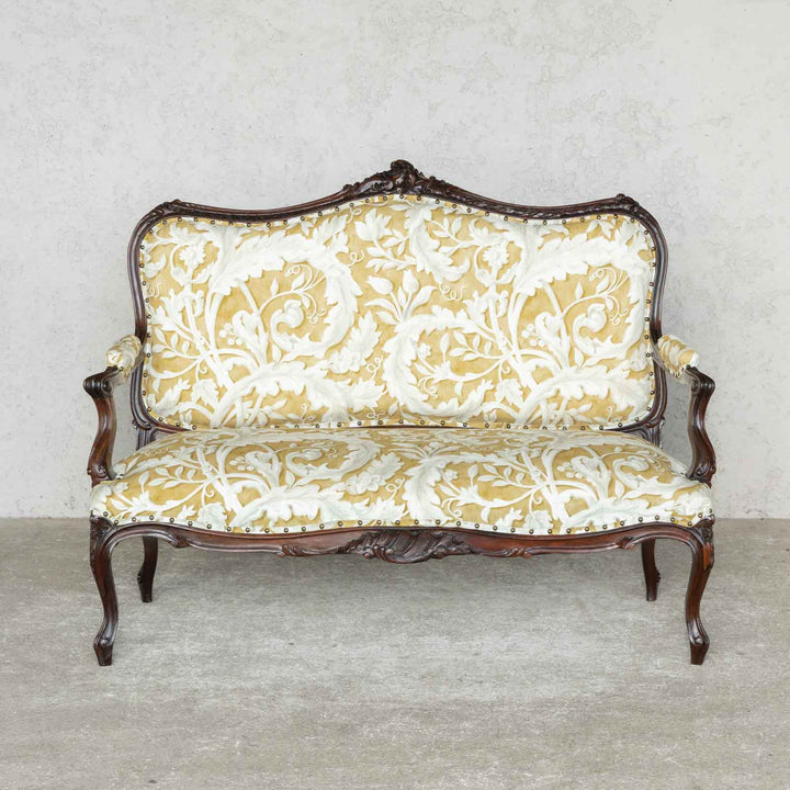 優雅なロカイユ装飾が上品 セティ［Sanderson /A CELEBRATION OF THE NATIONAL TRUST FABRICS］/15I [m]