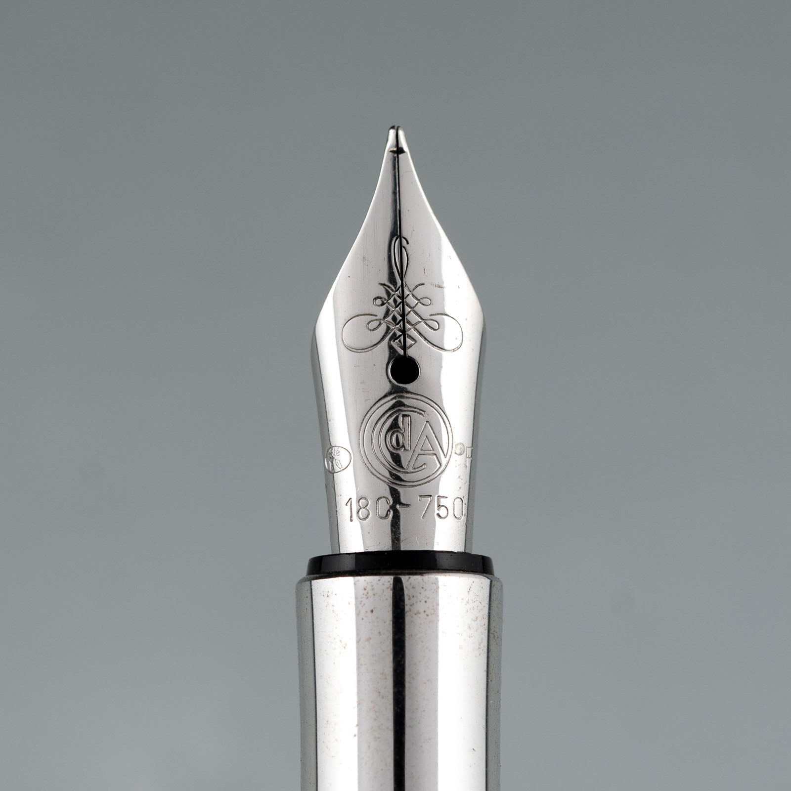 Caran dAche カランダッシュ /バリアス メットラブ】手に馴染む六角軸