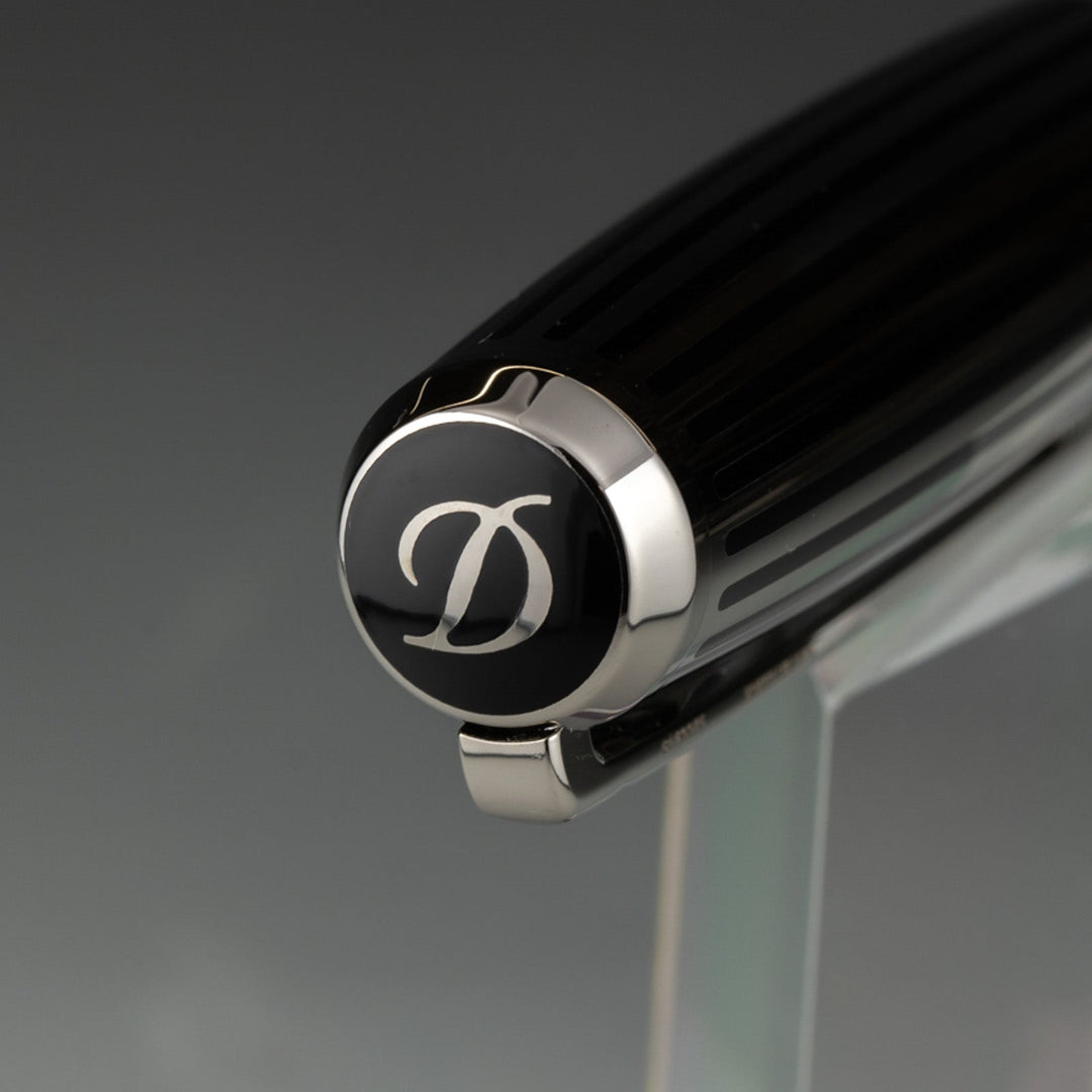 【S.T.Dupont エス・テー・デュポン /エリゼ】ウィンザー公にインスピレーションを受けた格調高いデザイン ウィンザー ラインD 細字 F [万年筆][m]
