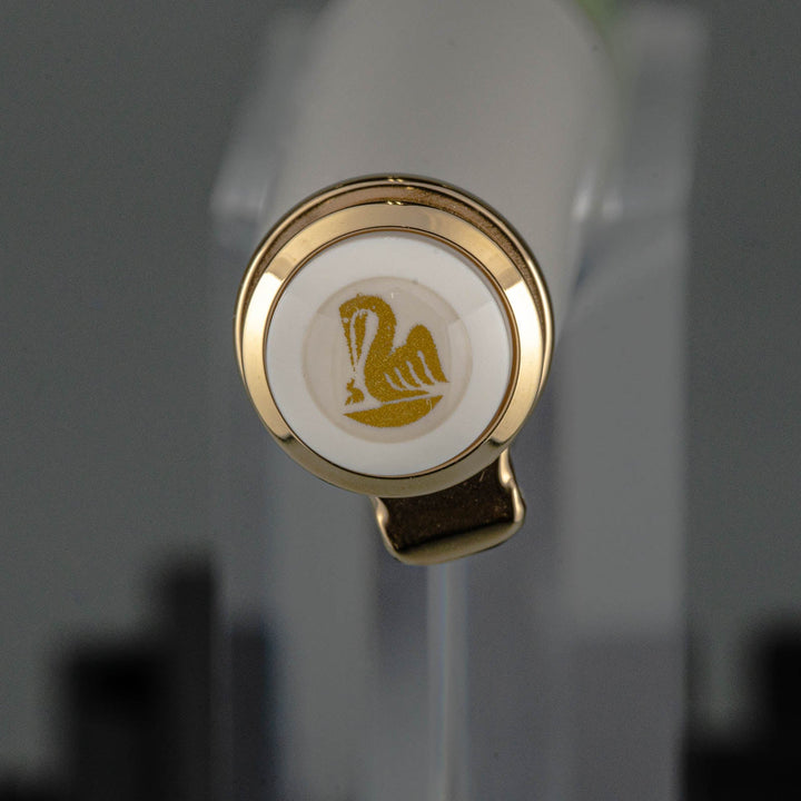 【Pelikan ペリカン /M200 Classic クラシック】限定1000本 特別生産品 淡く柔らかな色合いが上品 パステルグリーン 細字 F [万年筆][m]