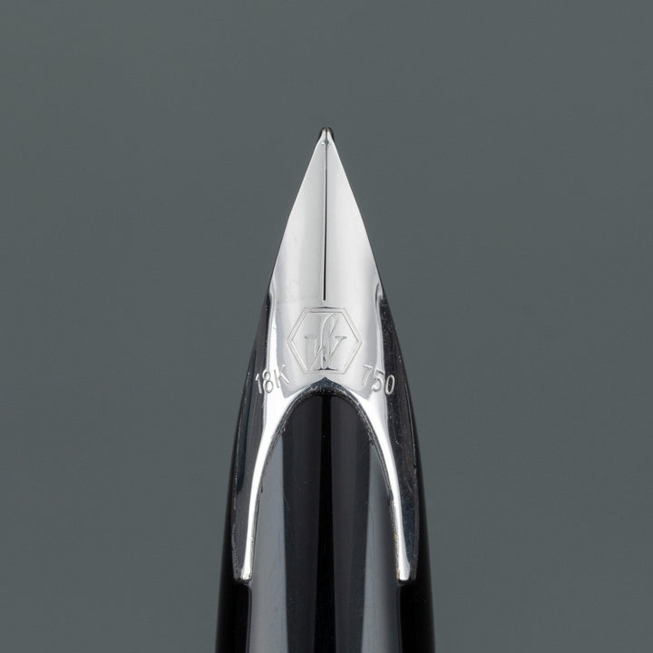 【WATERMAN ウォーターマン /カレン】優美なフォルムにユニークなペン先が美しい ブラックシーGT ブラック&シルバー 細字 F ※ペン先調整済 [万年筆] [m]