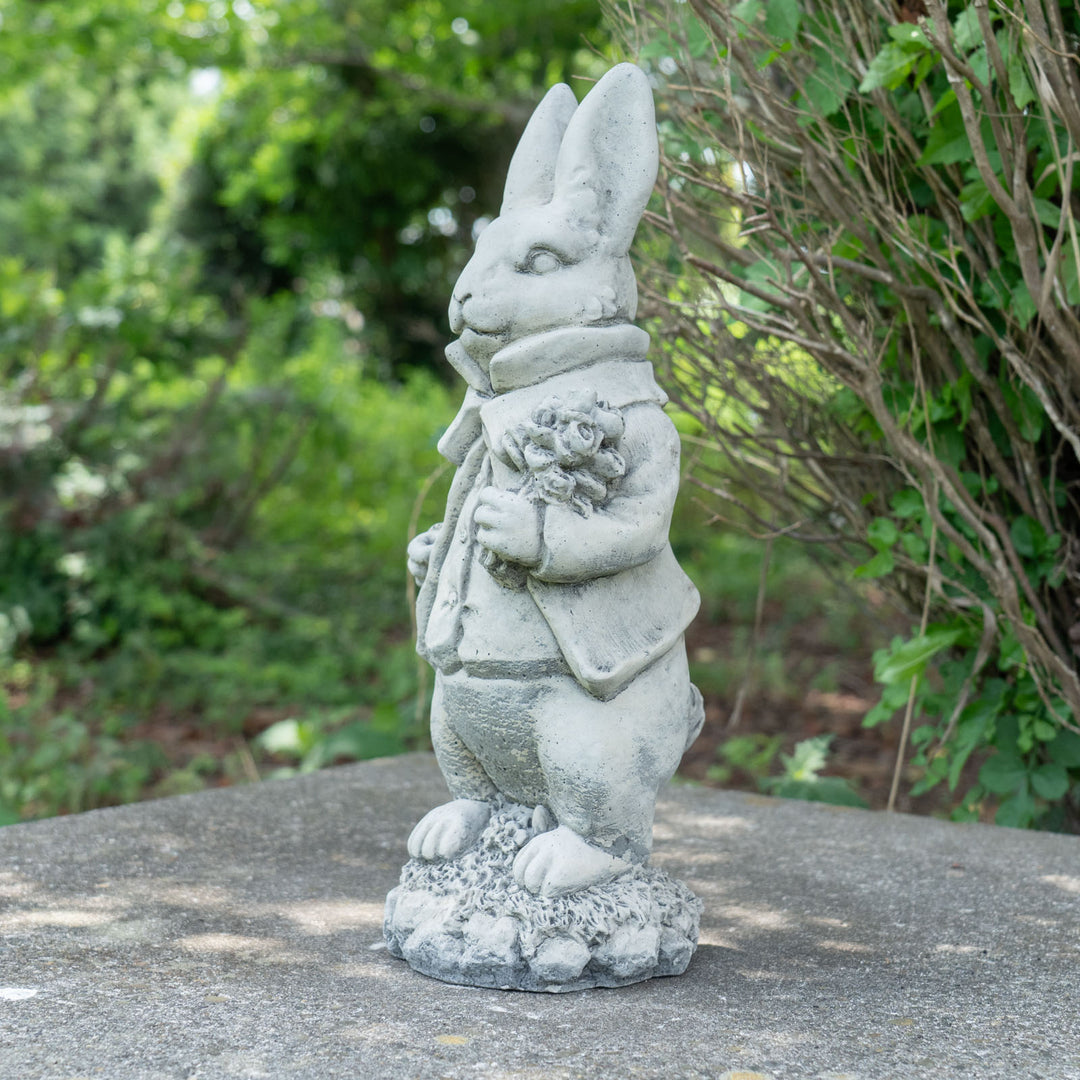 【ガーデンストーン】 花嫁を待つ新郎うさぎ