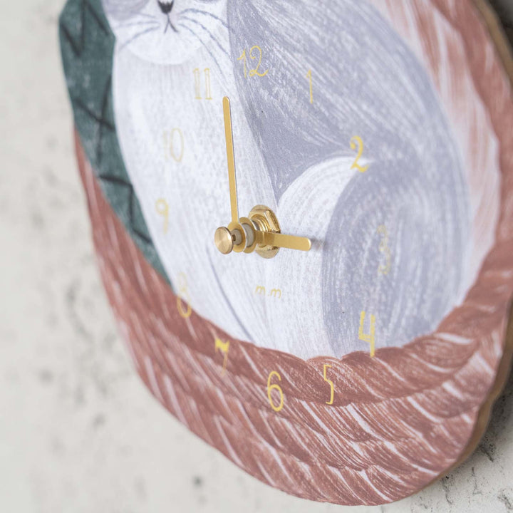 ◇松尾ミユキ Die cut clock(掛け時計) Cat in the basket