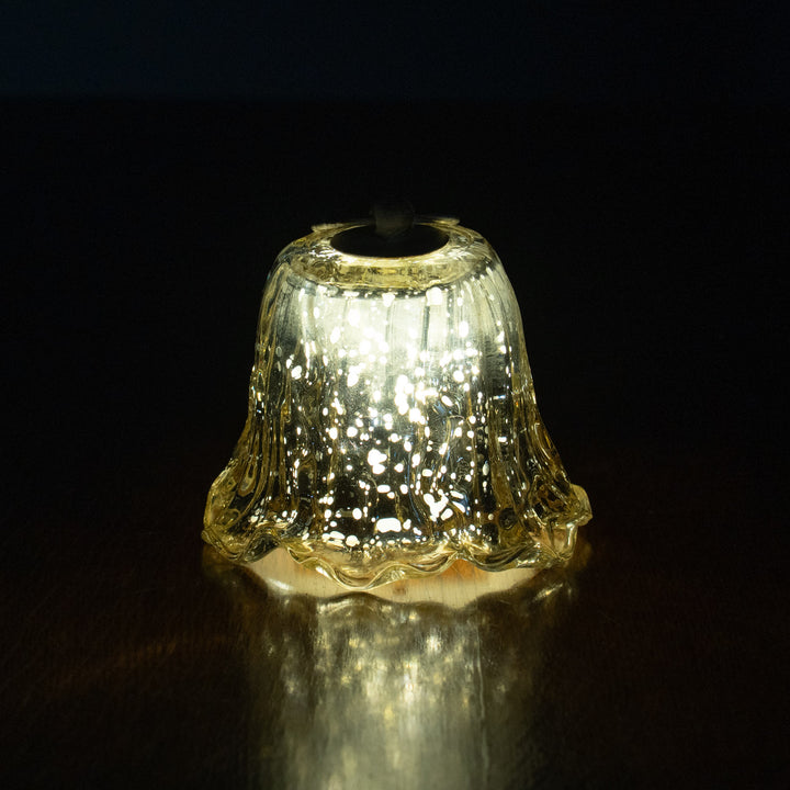 チューリップの形が可愛い LEDランプ シャンパン