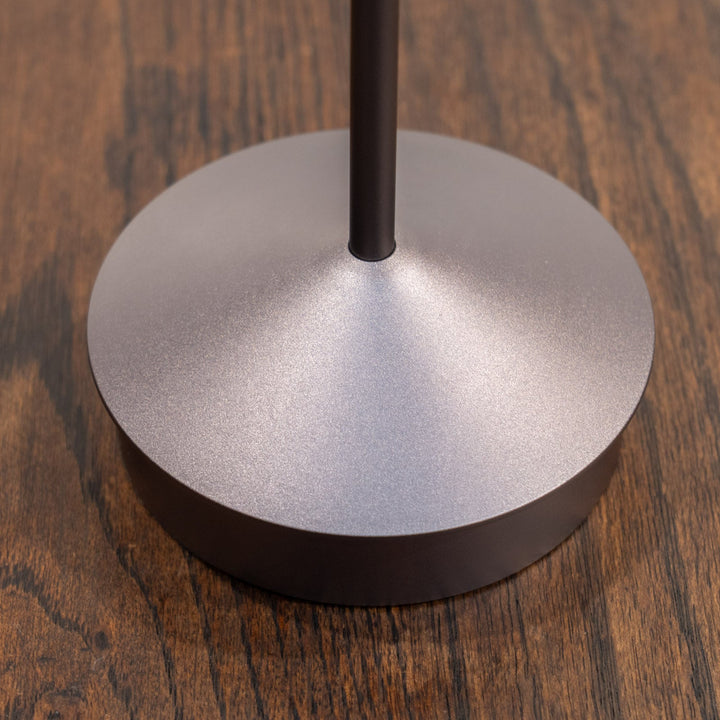 【SVELTE スヴェルト】小さな傘の様なトップが可愛らしい 充電式テーブルランプ BR